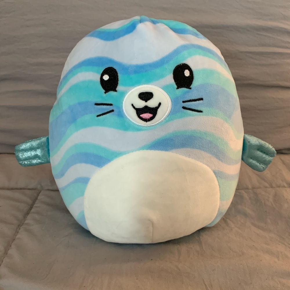 Squishmallow Mystery Seal 8”